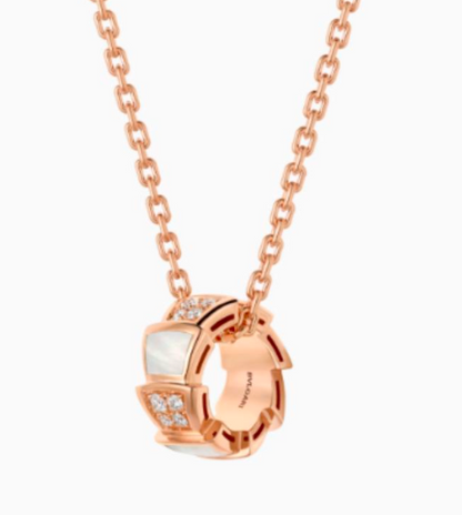 BVLGARI Serpenti Viper Necklace  ✨