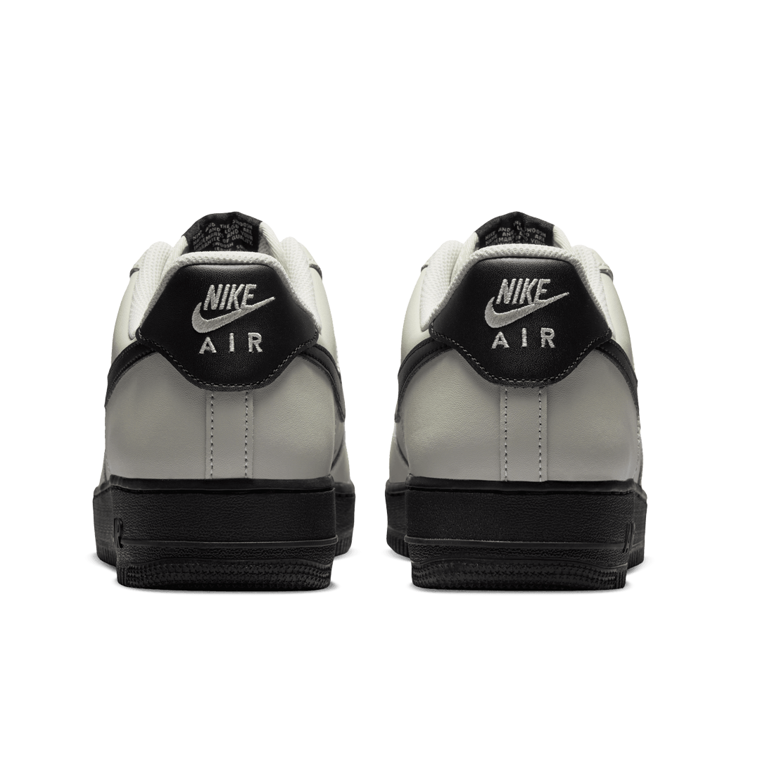 AIR FORCE 1 &