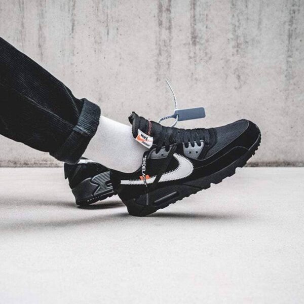 Off – White x Max 90 Black