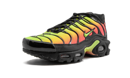 AIR MAX PLUS TN SE MNS WMNS "Black Volt Solar Red" AQ9979 001
