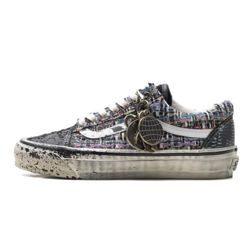 Premium Old Skool “Charms Black Grey”