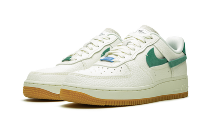 AIR FORCE 1 &