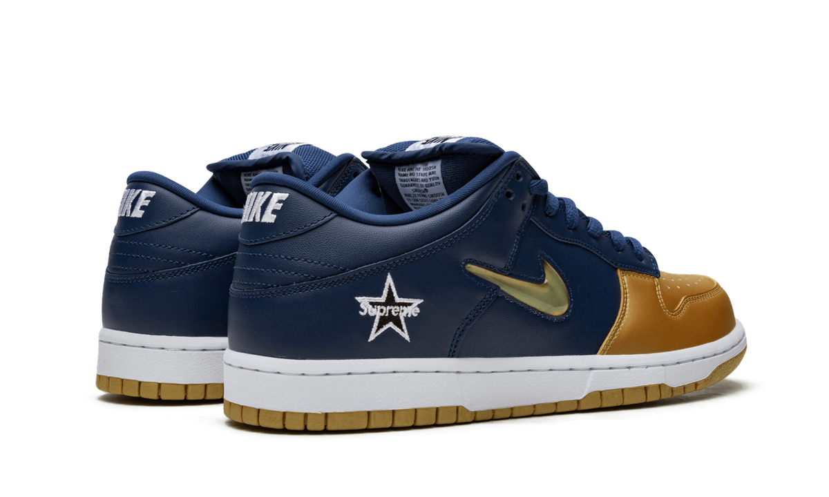 SB Dunk Low "Supreme - Jewel Swoosh Gold/Navy" CK3480 700