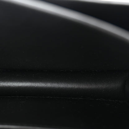 Epsom Constance 18 Black