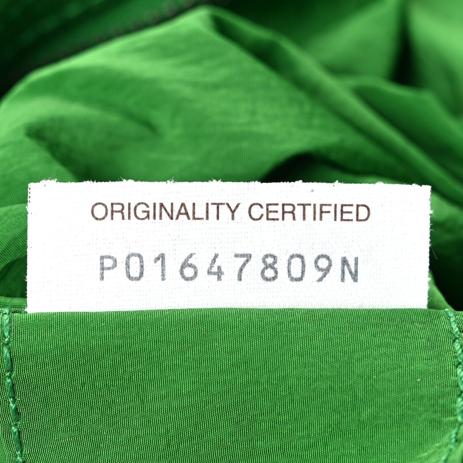 Econyl Jacquard Nylon Woven Pattern Garment Bag Green