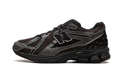1906 "Thunder Brown / Black" U19062NQ