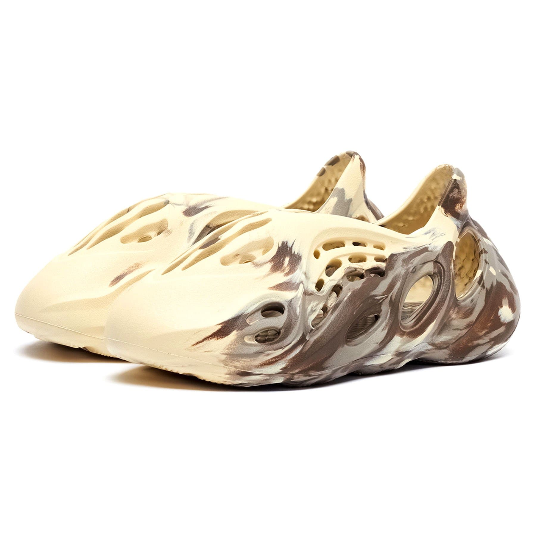 adidas Yeezy Foam Runner ‘MX Cream Clay’ Secondary image