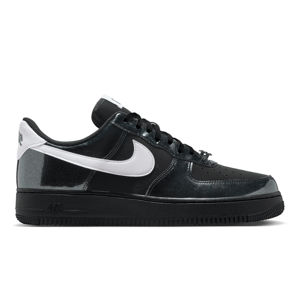 AIR FORCE 01 &