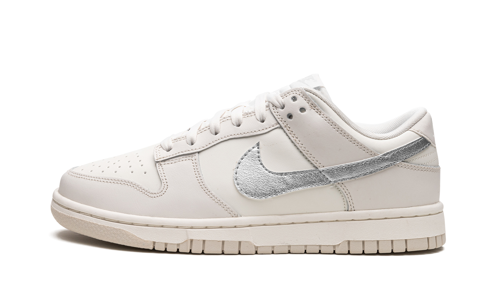DUNK LO ESS TREND MNS WMNS "Sail / Oxygen Purple" DX5930 100