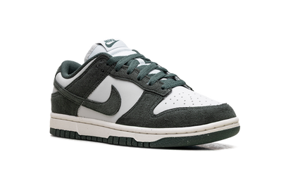 Dunk Low Next Nature WMNS "Viintage Green" HJ7673 002