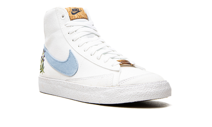 BLAZER MID &