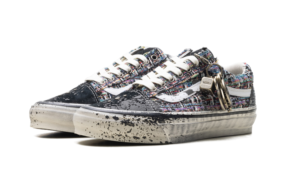 Premium Old Skool “Charms Black Grey”