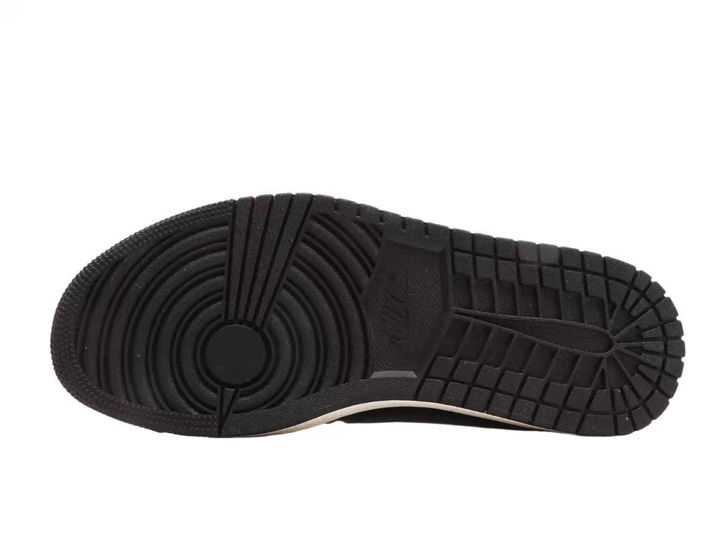Travis Scott x Nike Air Jordan 1 Low”Black/Phantom”