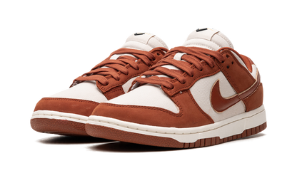 NIKE DUNK LO LX WMNS "Rugged Orange" DZ2710 101