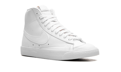 Blazer Mid &