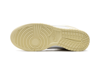 Dunk Low WMNS "Next Nature Alabaster" DD1873 106