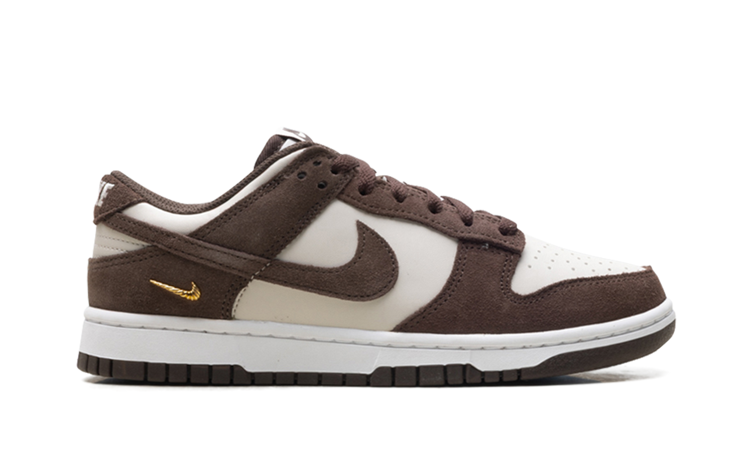 Dunk Low Suede WMNS "Light Orewood Brown / Baroque Brown / White" IO4244 102
