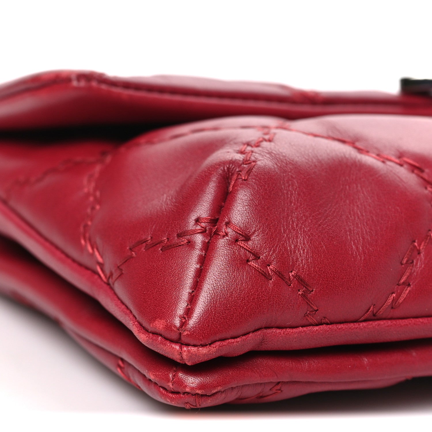 Calfskin Quilted Double Stitch Hamptons Clutch with Chain Red Red