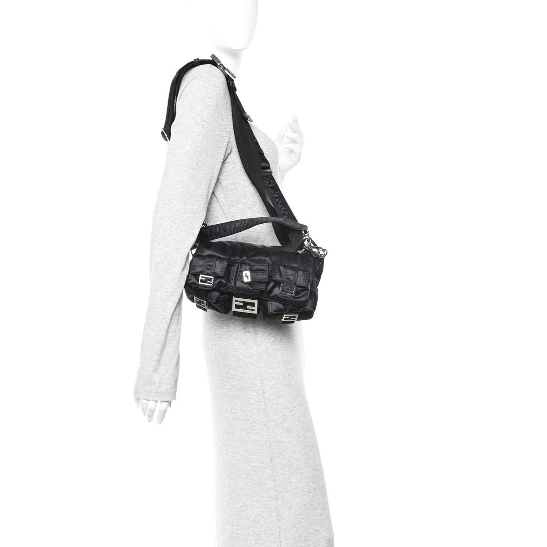 Econyl Cuoio Romano Multipocket Baguette Black