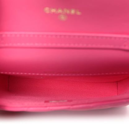 Lambskin Enamel Quilted Coco Hearts Clutch With Chain Pink