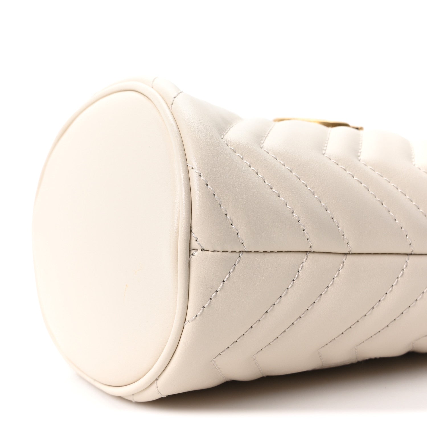 Calfskin Matelasse Mini GG Marmont 2.0 Bucket Bag White