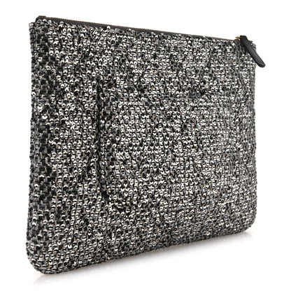 Sequins Medium 19 Pouch Silver