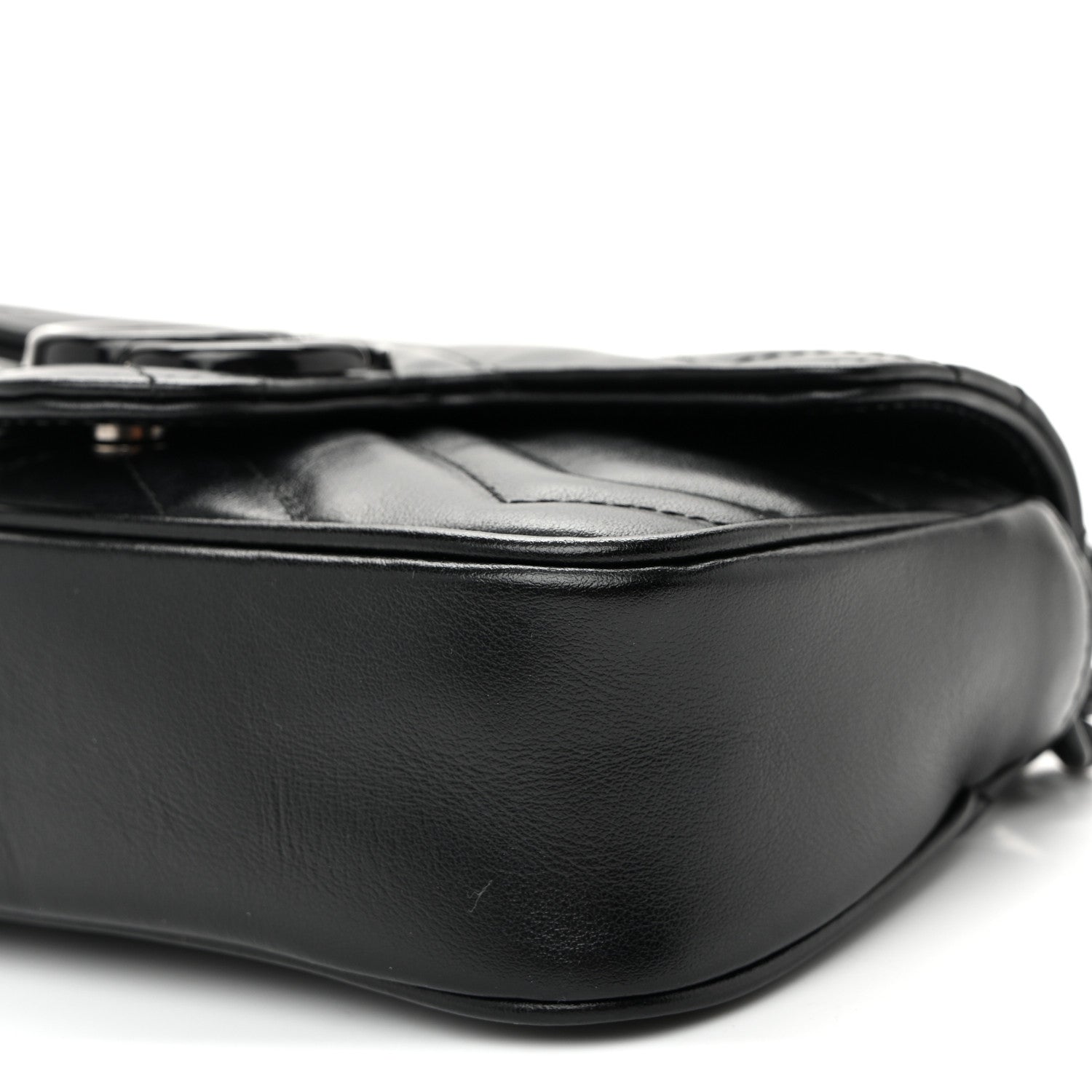 Calfskin Matelasse Monochrome GG Marmont Chain Belt Bag Black
