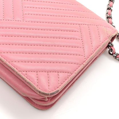 Lambskin Quilted CC Crossing Wallet On Chain WOC Pink