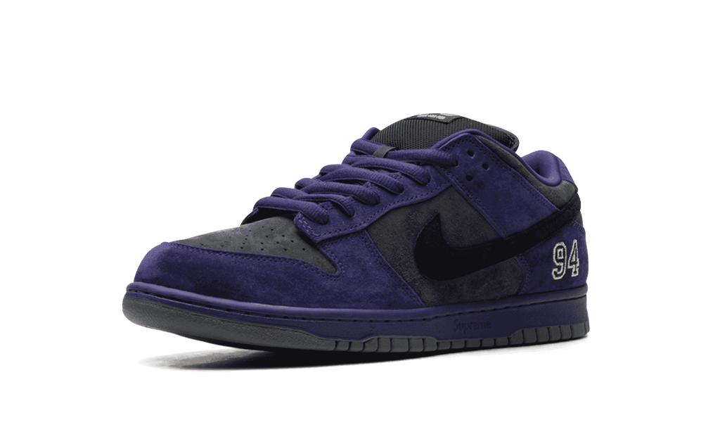 SB Dunk Low “Supreme – Ink”