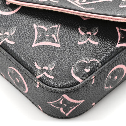 Monogram Fall For You Felicie Strap &amp; Go Black