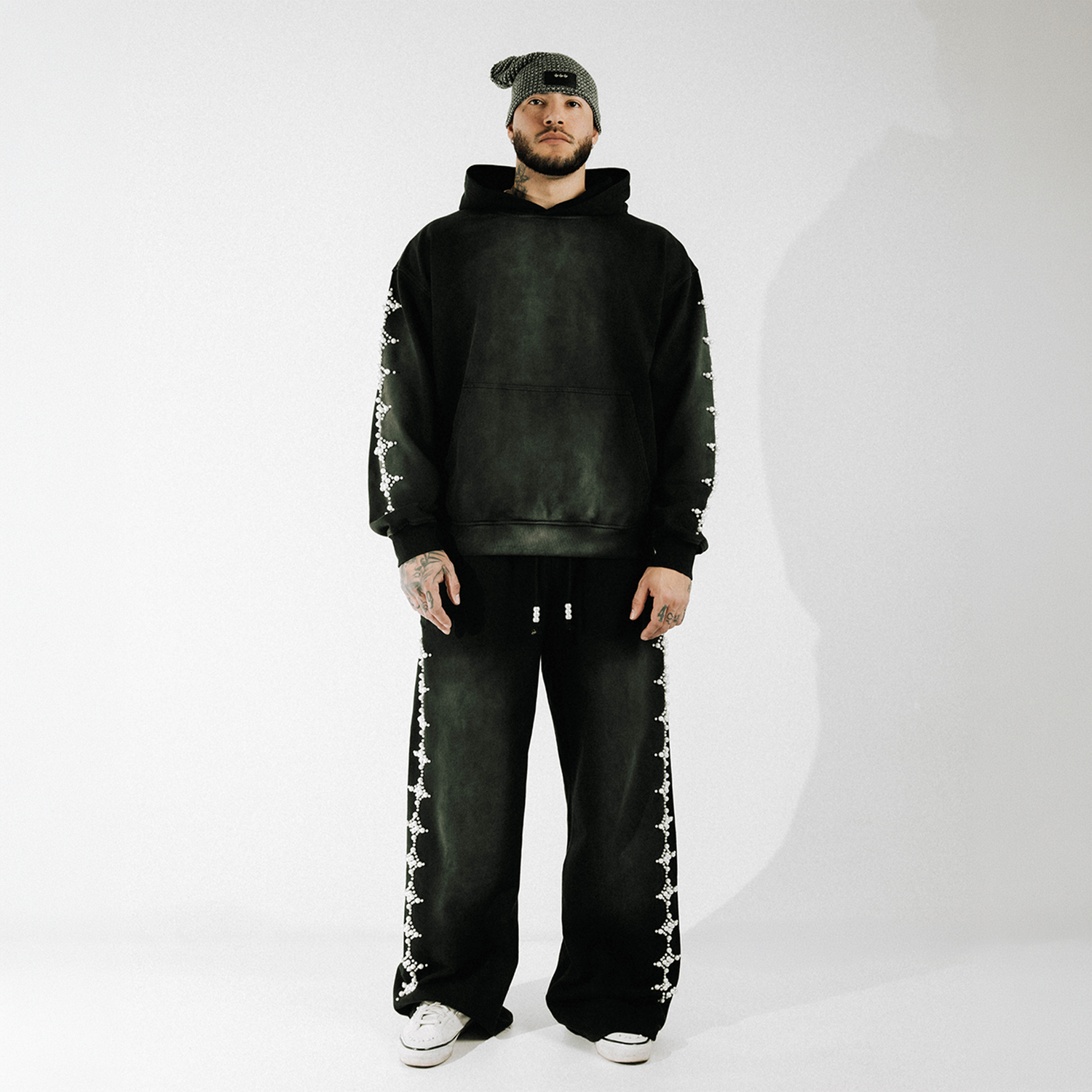 Commons Pearled Star Hoodie Vintage Black