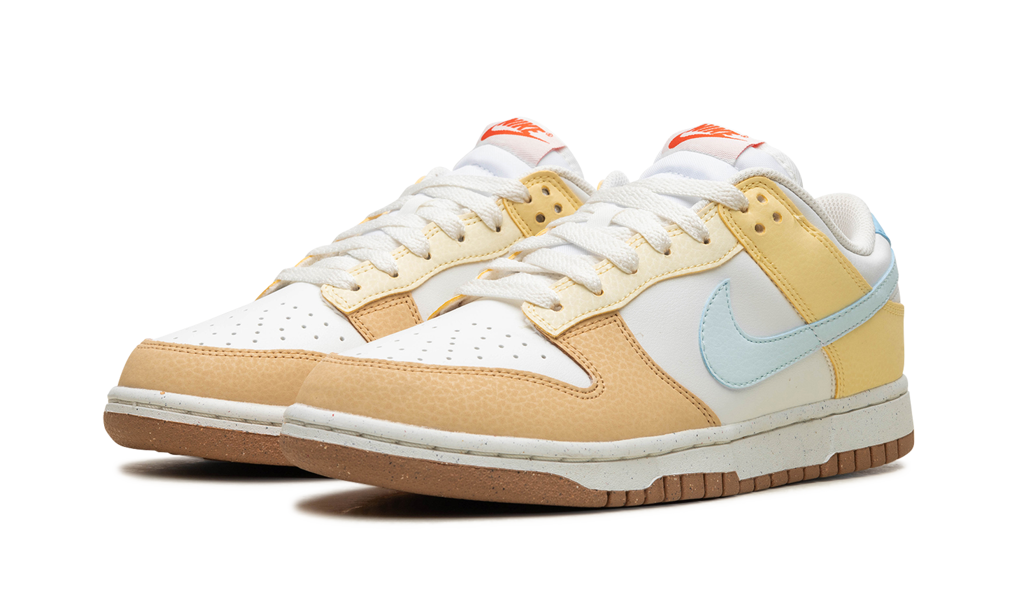 DUNK LOW WMNS "Soft Yellow" FZ4347 100