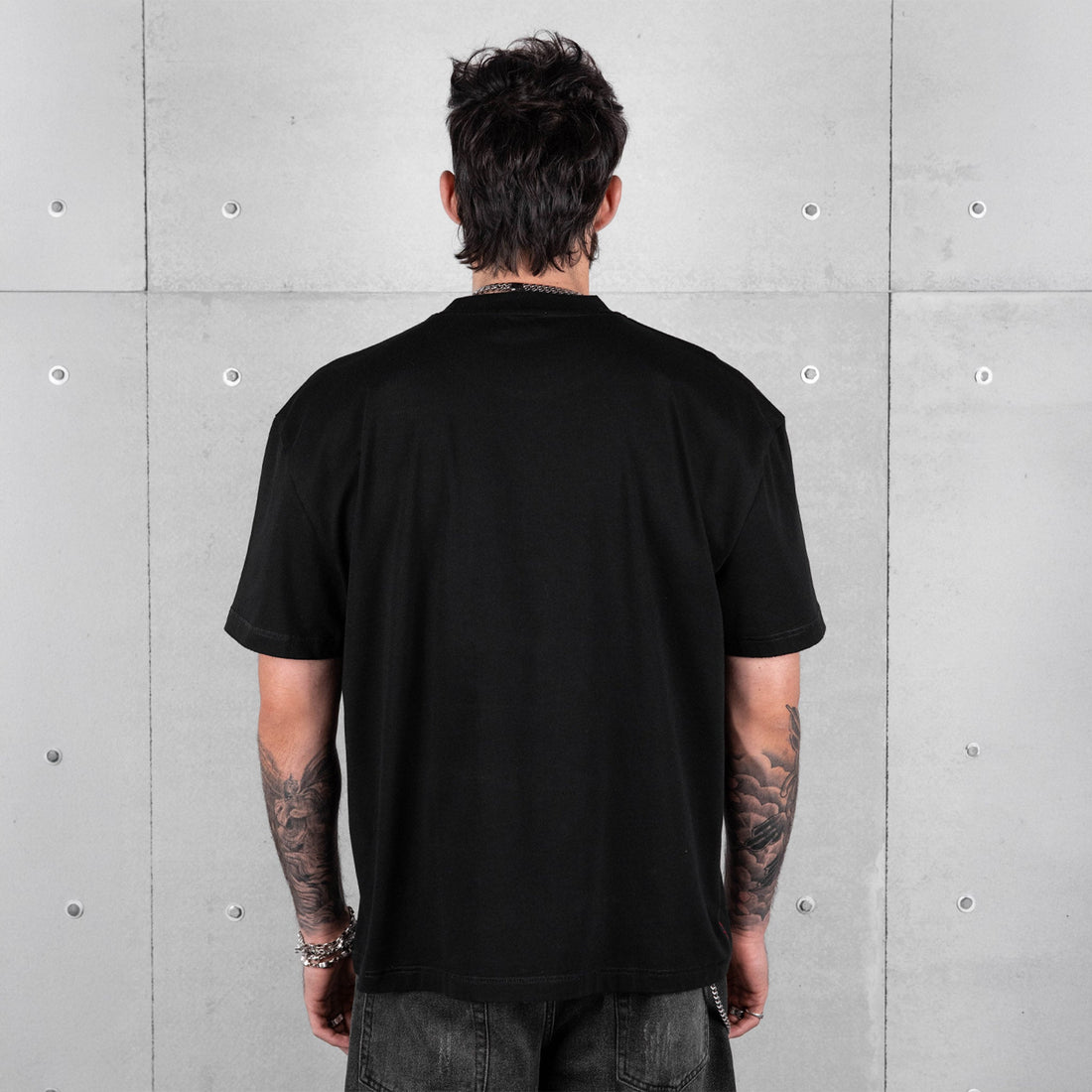 Commons Blank Star Embroidered Tee Jet Black