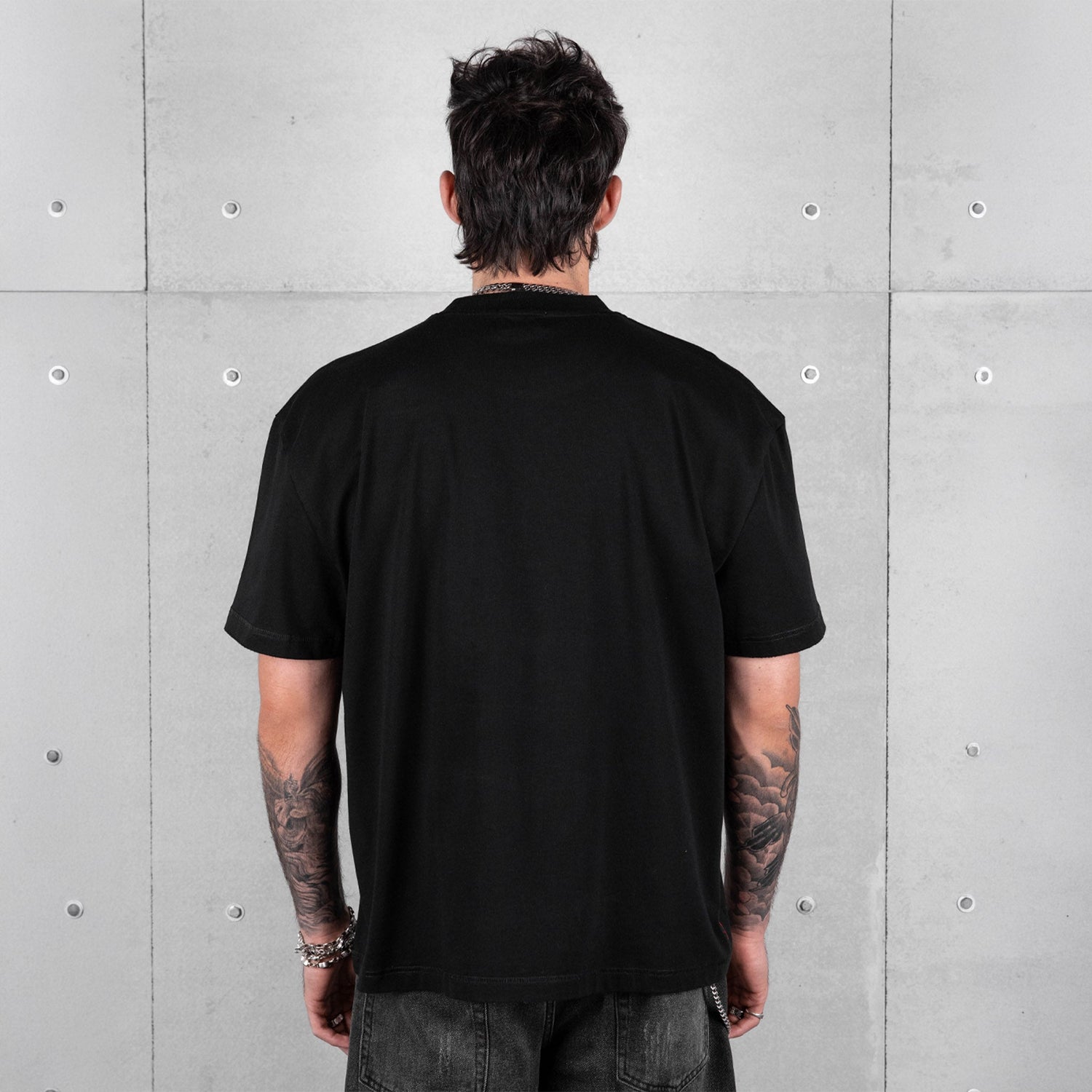 Commons Blank Star Embroidered Tee Jet Black