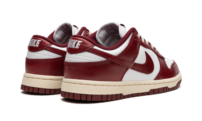 DUNK LOW PRM WMNS "Team Red" FJ4555 100