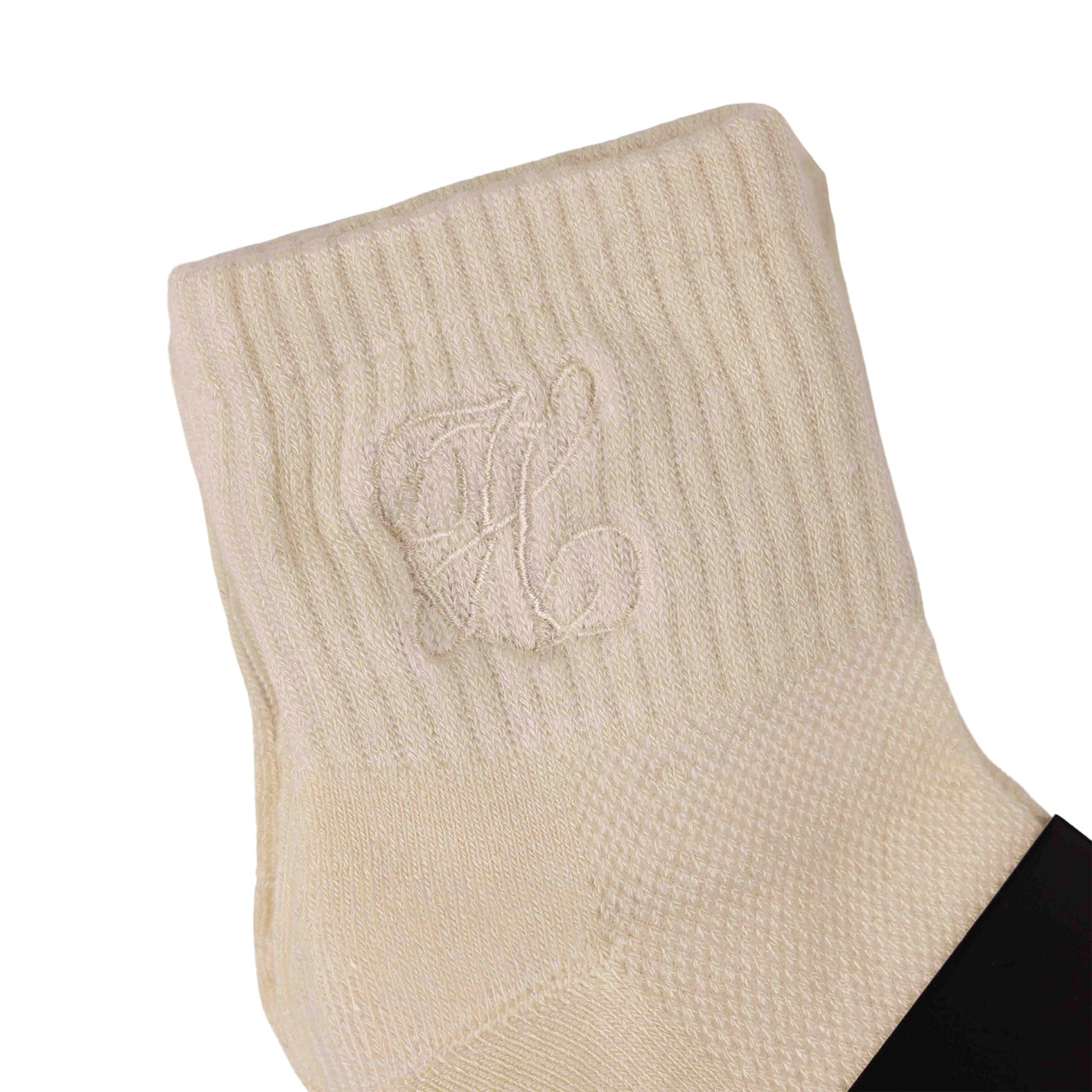 Common Hype Mid Cut Socks Cream (3-Pack)