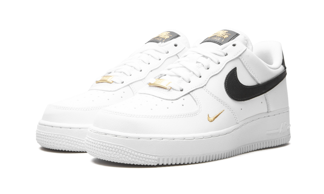 AIR FORCE 1 LO ESSENTIAL MNS WMNS "White / Black / Gold" CZ0270 102