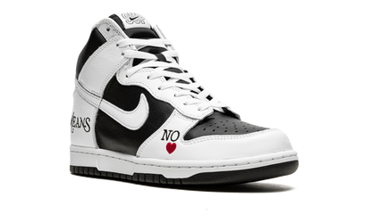 SB Dunk High "Supreme - By Any Means - White/Black" DN3741 002