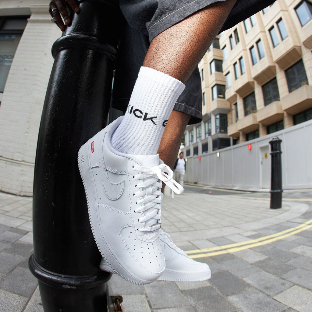 Supreme x Nike Air Force 1 Low ‘Box Logo – White’