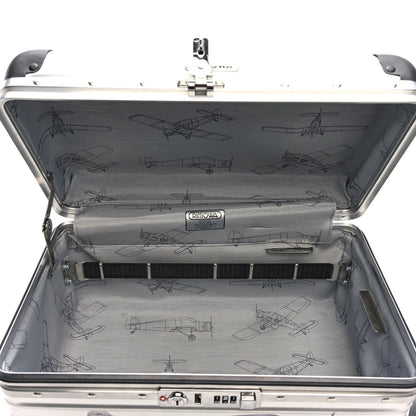 Aluminum F13 Collection Beauty Case Silver