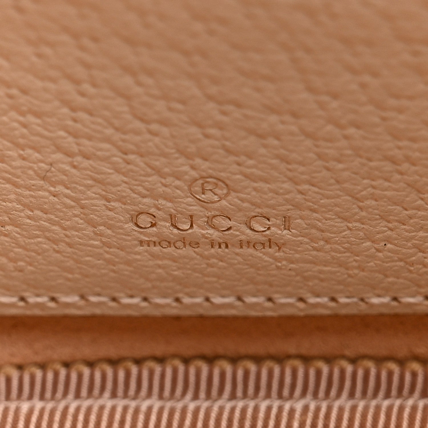 Grained Calfskin Ophidia Belted iPhone Case 75 30 White