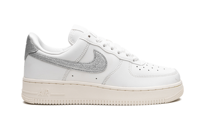 AIR FORCE 1 &