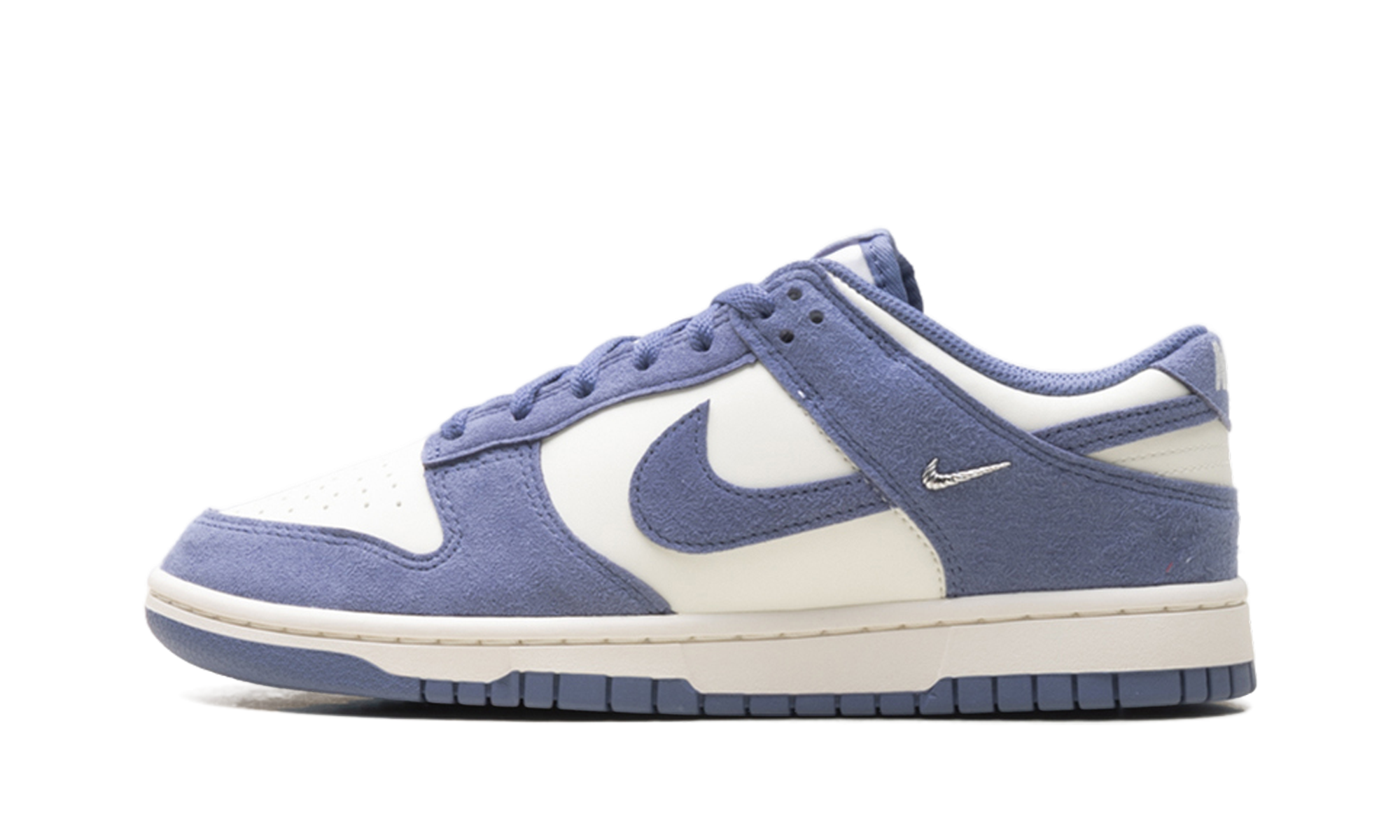 Dunk Low WMNS "World Indigo Mini Swoosh" IB4417 103