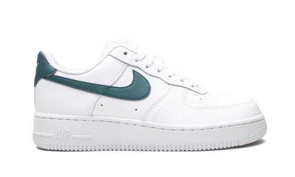 AIR FORCE 1 &