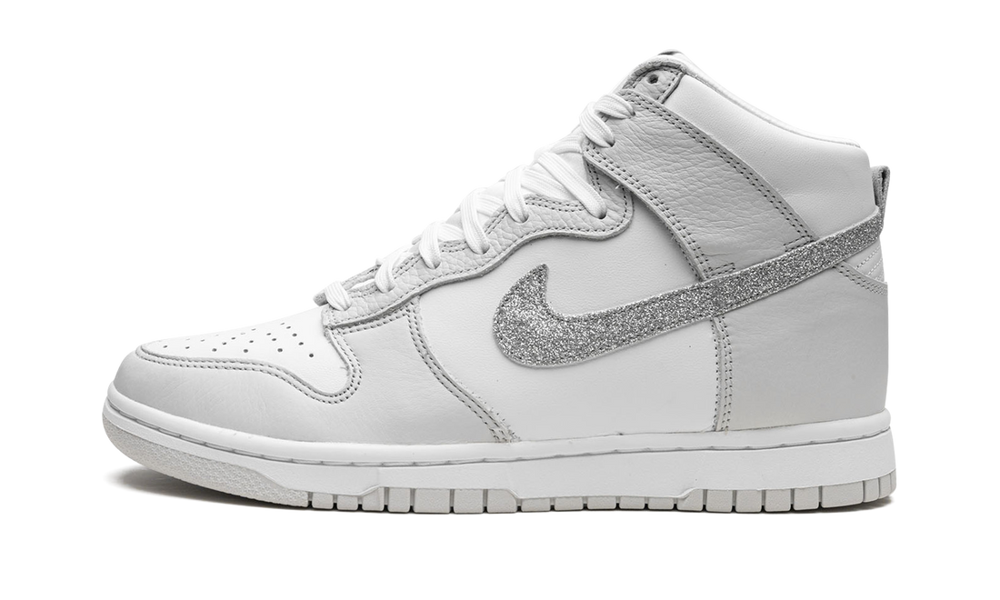 DUNK HIGH MNS WMNS "Silver Swoosh" FJ4578 100