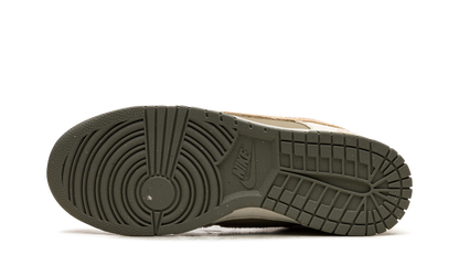 DUNK LOW WMNS "Light Bone Neutral Olive" FZ4341 100