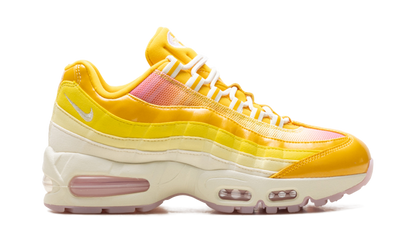 Air Max 95 WMNS "Big Bubble Sunshine" IQ0382 739