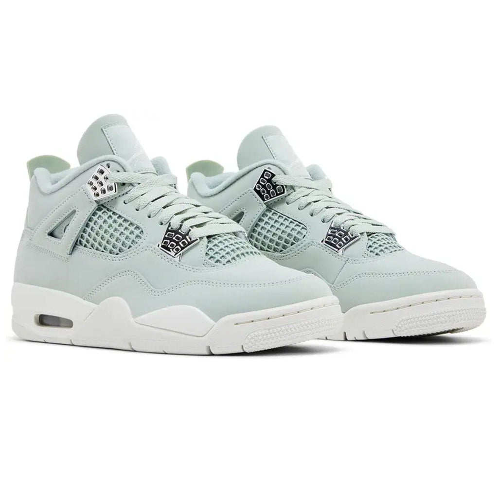 Air Jordan 4 Wmns Retro ‘Seafoam Sail’ Secondary image