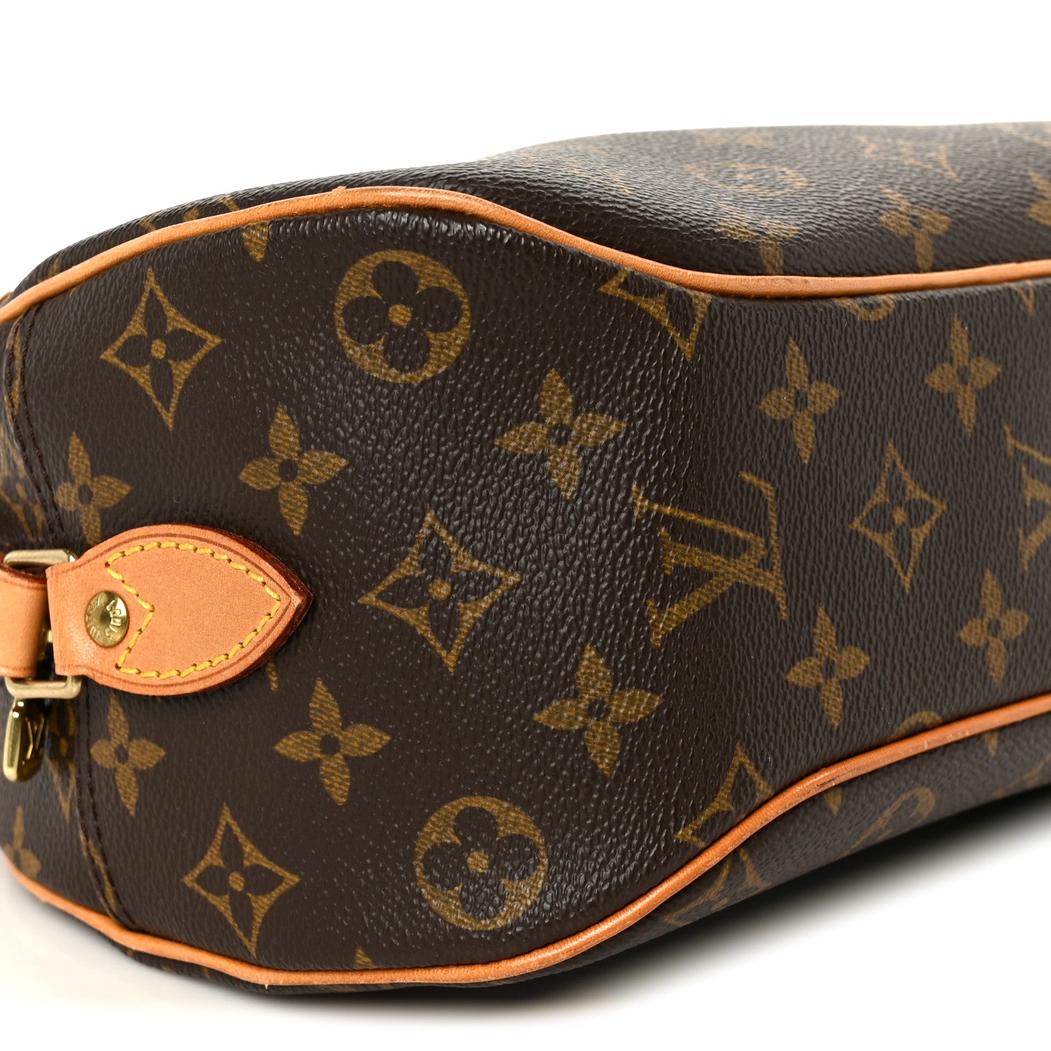 Monogram Blois