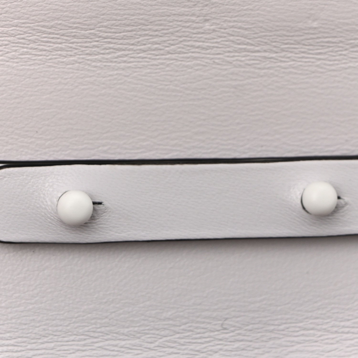 Lambskin Free Rockstud Spike Wallet on Chain Optic White